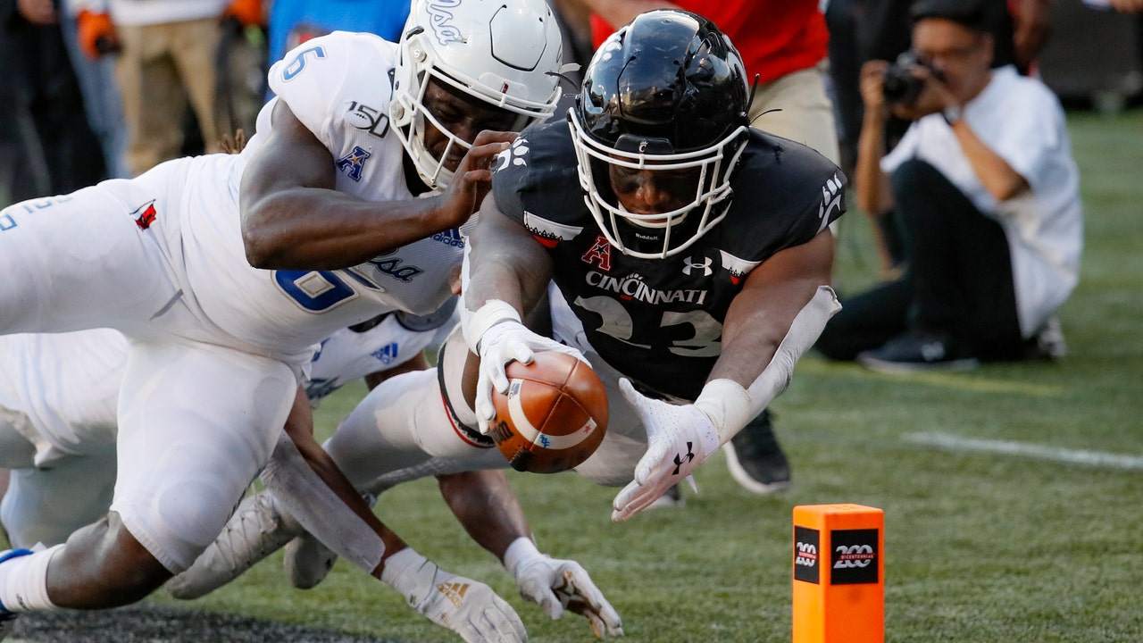 No. 17 Cincinnati visits ECU looking to keep rolling